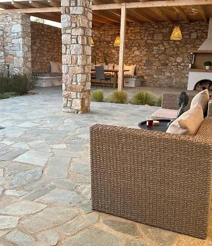 La Maison * Αλυκή