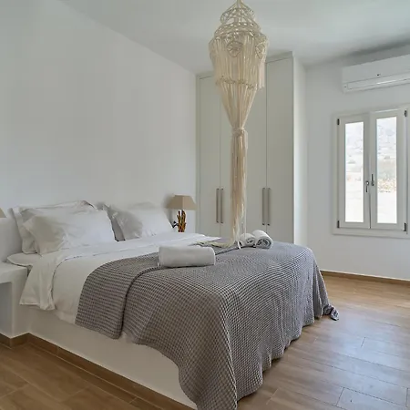 La Maison - Two Private Apartments, One With Private Pool Semesterbostad *