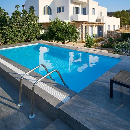 La Maison - Two Private Apartments, One With Private Pool Semesterbostad Alikí