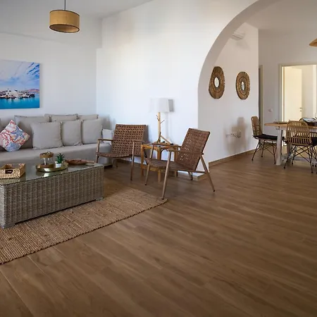 Semesterbostad La Maison - Two Private Apartments, One With Private Pool *