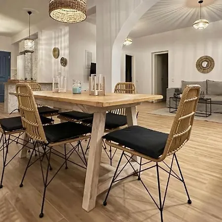 Σπίτι διακοπών La Maison Αλυκή